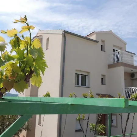 Apartment Ordan *